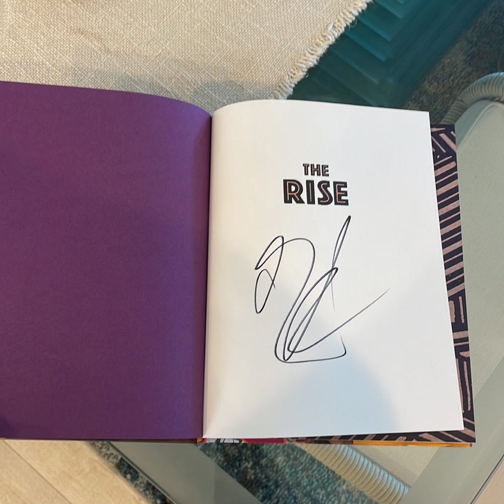 Autographed Celeb Chef Cookbook - Picture 3 of 15